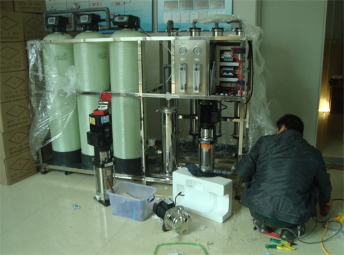 反滲透設(shè)備運(yùn)行前調(diào)試 反滲透設(shè)備運(yùn)行前調(diào)試