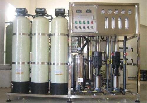 反滲透設(shè)備圖片 反滲透設(shè)備圖片