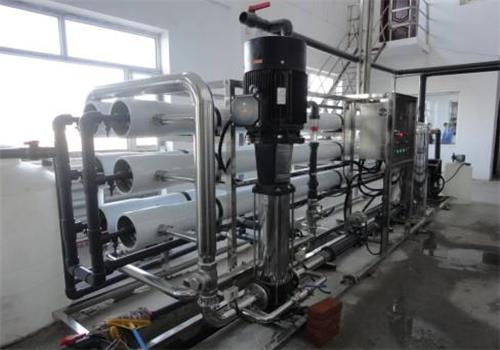 反滲透設(shè)備 反滲透設(shè)備