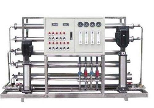 反滲透純凈水設(shè)備 反滲透純凈水設(shè)備