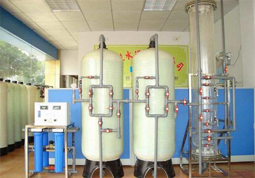 離子交換器 離子交換器