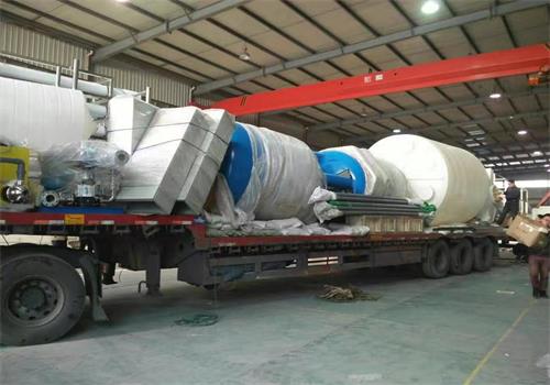 反滲透設備發貨圖 (2) 反滲透設備發貨圖 (2)