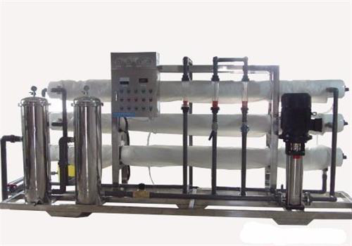 反滲透純水設(shè)備 反滲透純水設(shè)備
