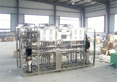 反滲透純水設(shè)備 反滲透純水設(shè)備