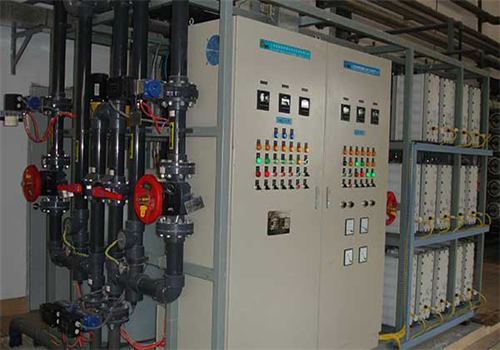 工業(yè)EDI高純水設(shè)備  工業(yè)EDI高純水設(shè)備