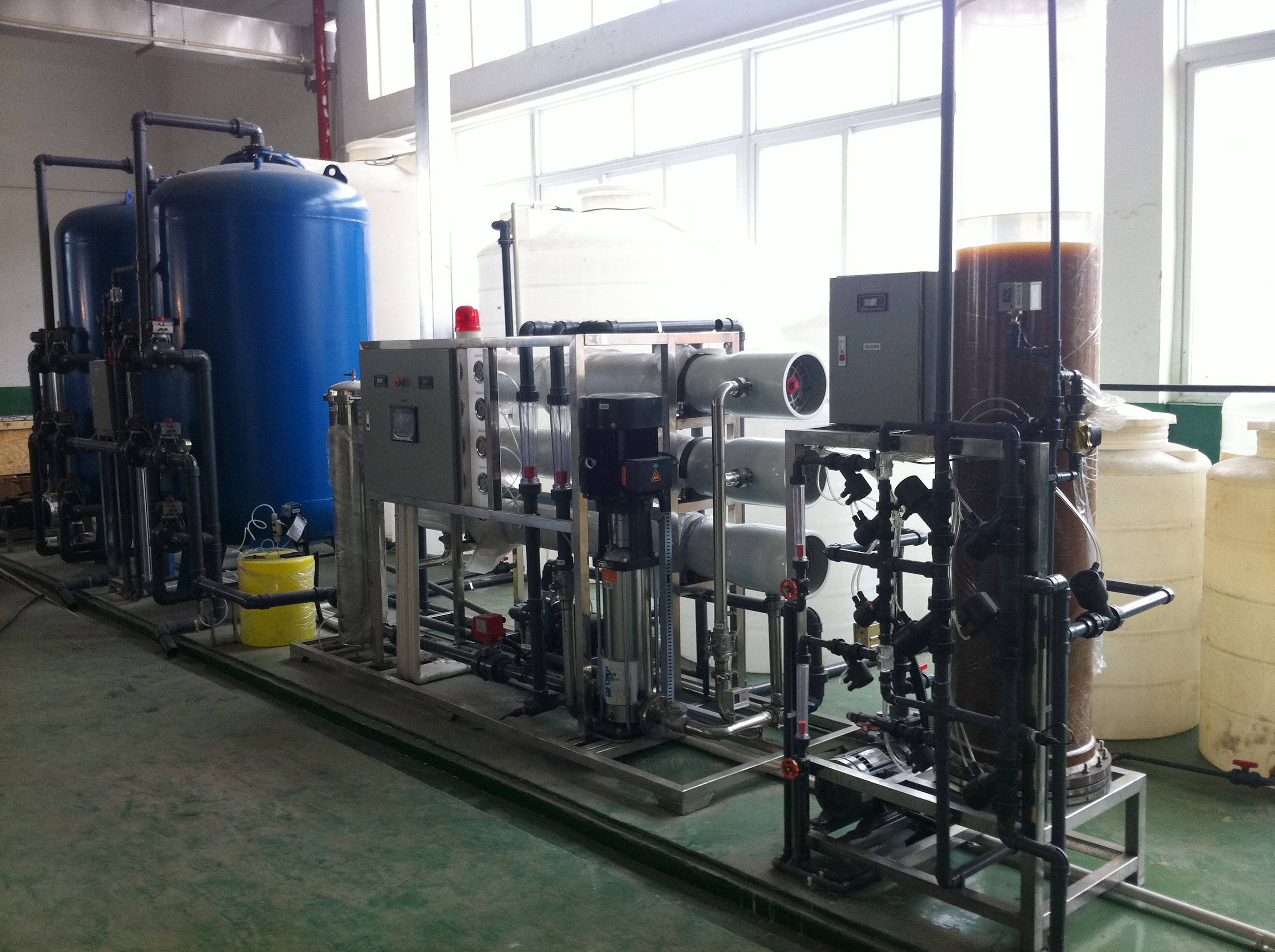 反滲透水處理設(shè)備 反滲透水處理設(shè)備
