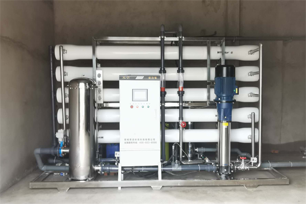 反滲透設(shè)備