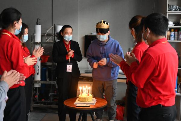 君浩環保為設計師小李子慶生 君浩環保為設計師小李子慶生