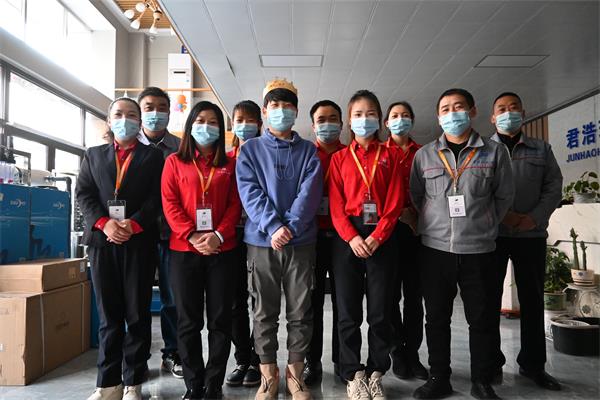 君浩環保為設計師小李子慶生 君浩環保為設計師小李子慶生