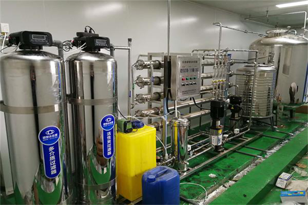反滲透工業(yè)純水設(shè)備 反滲透工業(yè)純水設(shè)備