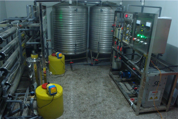 什么是合格的車用尿素工業純水設備? 什么是合格的車用尿素工業純水設備?