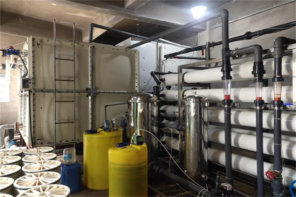 工業純水設備 工業純水設備