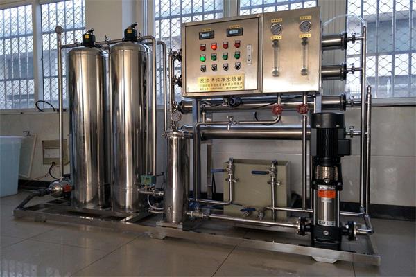 大型純水設(shè)備 大型純水設(shè)備