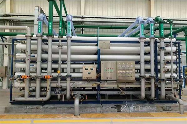 工業超純水設備 工業超純水設備
