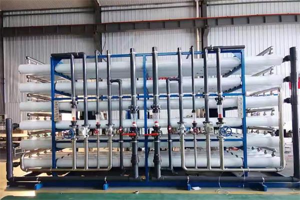 四川純水設(shè)備有限公司 四川純水設(shè)備有限公司