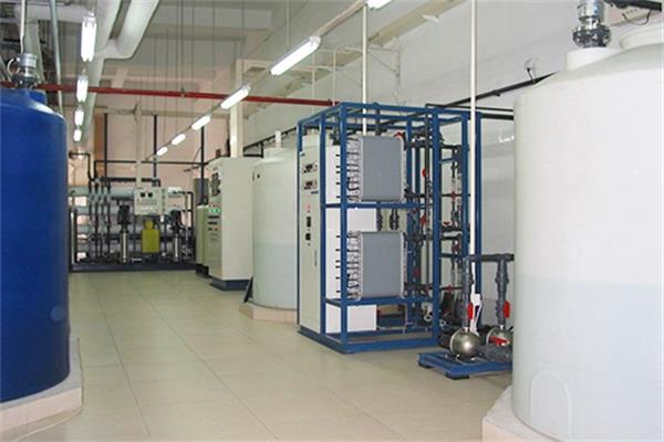 超純水設(shè)備 超純水設(shè)備
