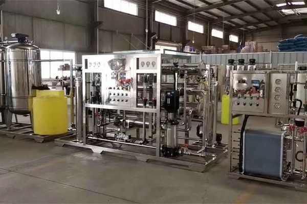 專業反滲透水處理成套設備制造商 專業反滲透水處理成套設備制造商