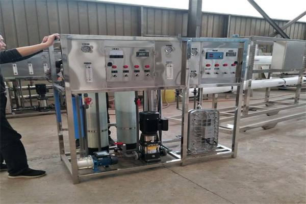 純化水制水設(shè)備 純化水制水設(shè)備