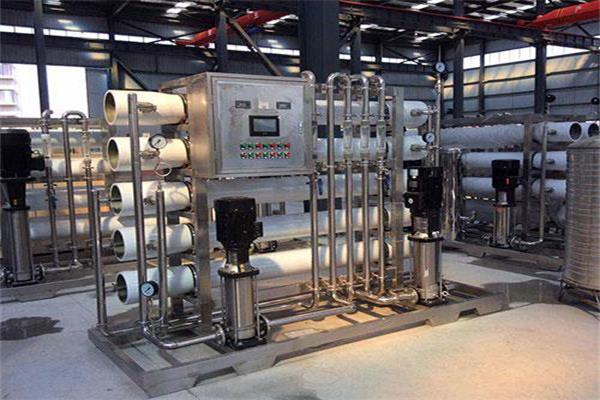 反滲透水設(shè)備 反滲透水設(shè)備