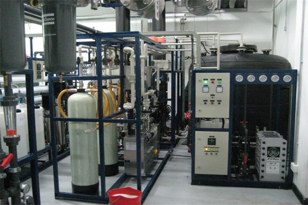 大型工業(yè)超純水設備 大型工業(yè)超純水設備