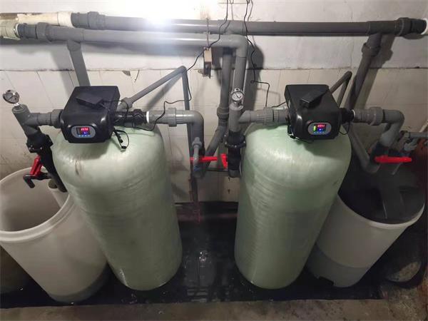 鍋爐軟化水設(shè)備:優(yōu)化水質(zhì)新方案,保障鍋爐高效穩(wěn)定運行 鍋爐軟化水設(shè)備:優(yōu)化水質(zhì)新方案,保障鍋爐高效穩(wěn)定運行