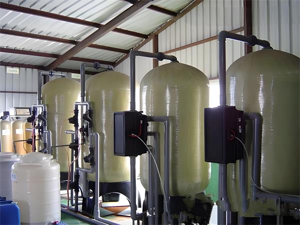 鍋爐鈉離子交換器:工業(yè)用水軟化的關(guān)鍵設(shè)備 鍋爐鈉離子交換器:工業(yè)用水軟化的關(guān)鍵設(shè)備