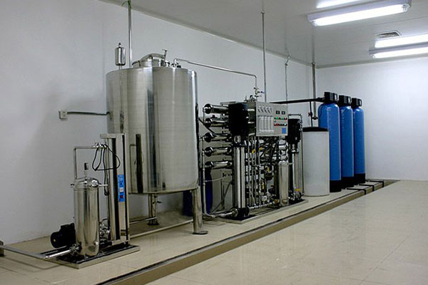 反滲透純水處理設(shè)備價(jià)格多少錢? 反滲透純水處理設(shè)備價(jià)格多少錢?