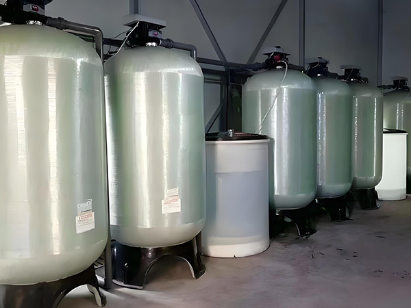 鍋爐軟化水處理裝置:工業鍋爐的“軟水保障” 鍋爐軟化水處理裝置:工業鍋爐的“軟水保障”