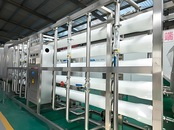 西安反滲透水處理設備廠家 西安反滲透水處理設備廠家