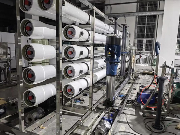 江蘇反滲透純水設備生產廠家，憑啥脫穎而出？