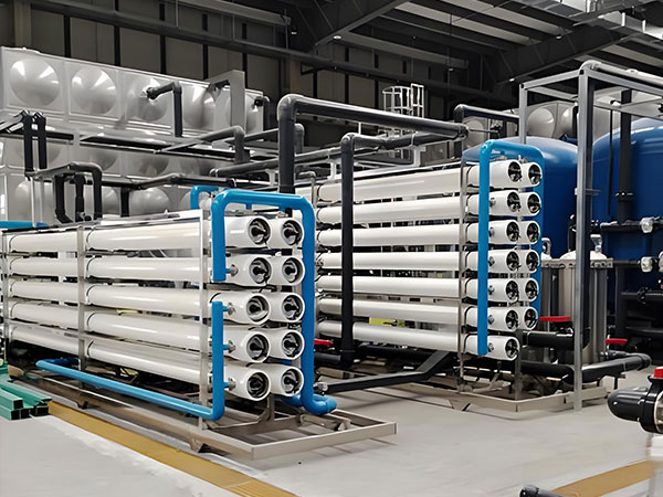 鍋爐配套純水設備:破解鍋爐給水難題,保障熱力系統長期可靠運行 鍋爐配套純水設備:破解鍋爐給水難題,保障熱力系統長期可靠運行