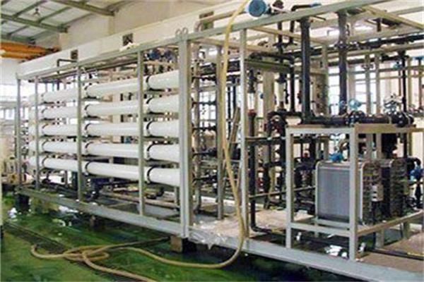 光伏超純水設備選型要點，適配光伏產業生產需求
