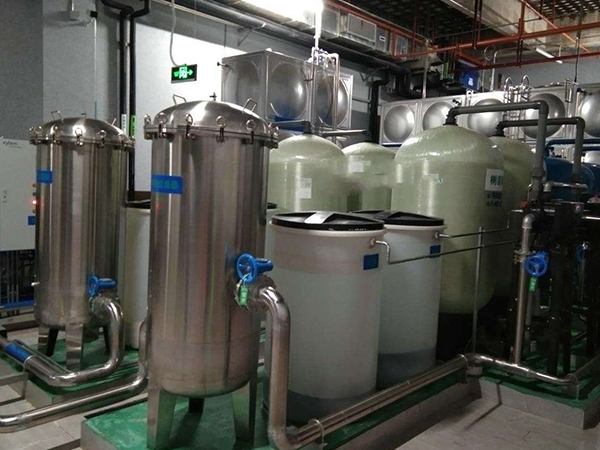 智能除垢降運維 全自動鈉離子交換器適配工業全場景